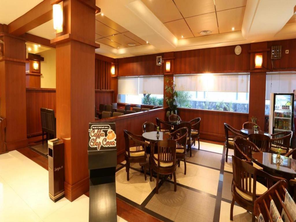 Hotel Tarakan Plaza Bagian luar foto
