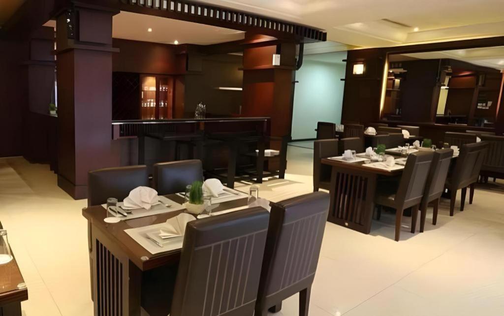 Hotel Tarakan Plaza Bagian luar foto