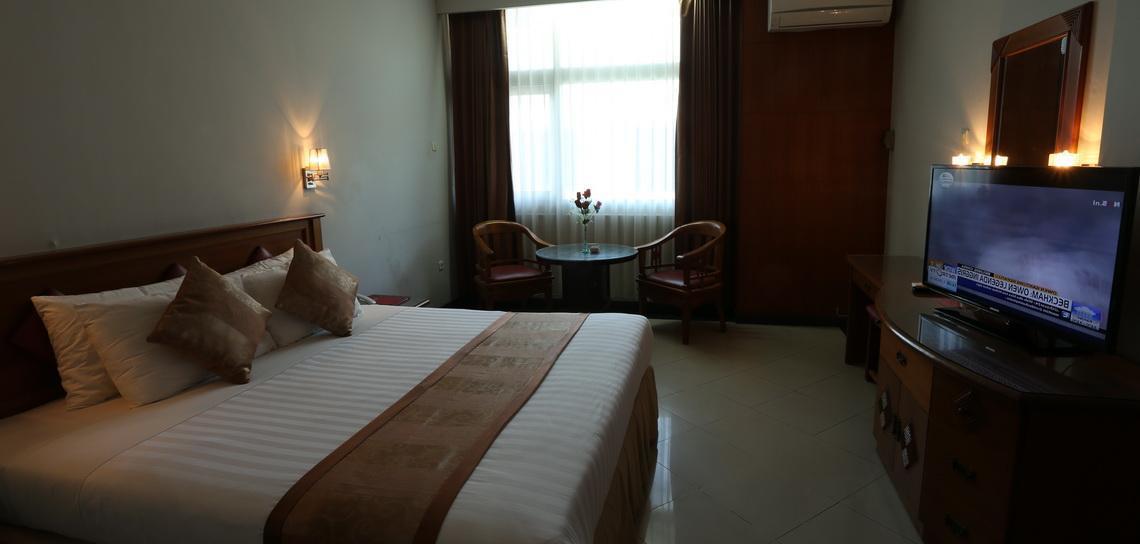 Hotel Tarakan Plaza Bagian luar foto