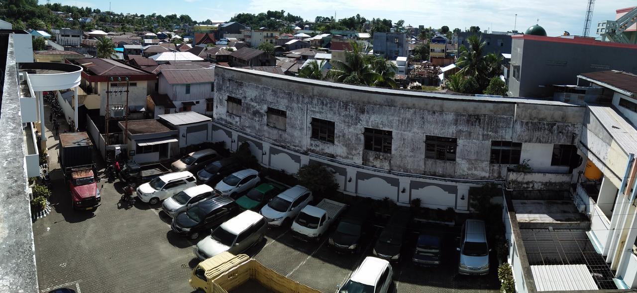 Hotel Tarakan Plaza Bagian luar foto