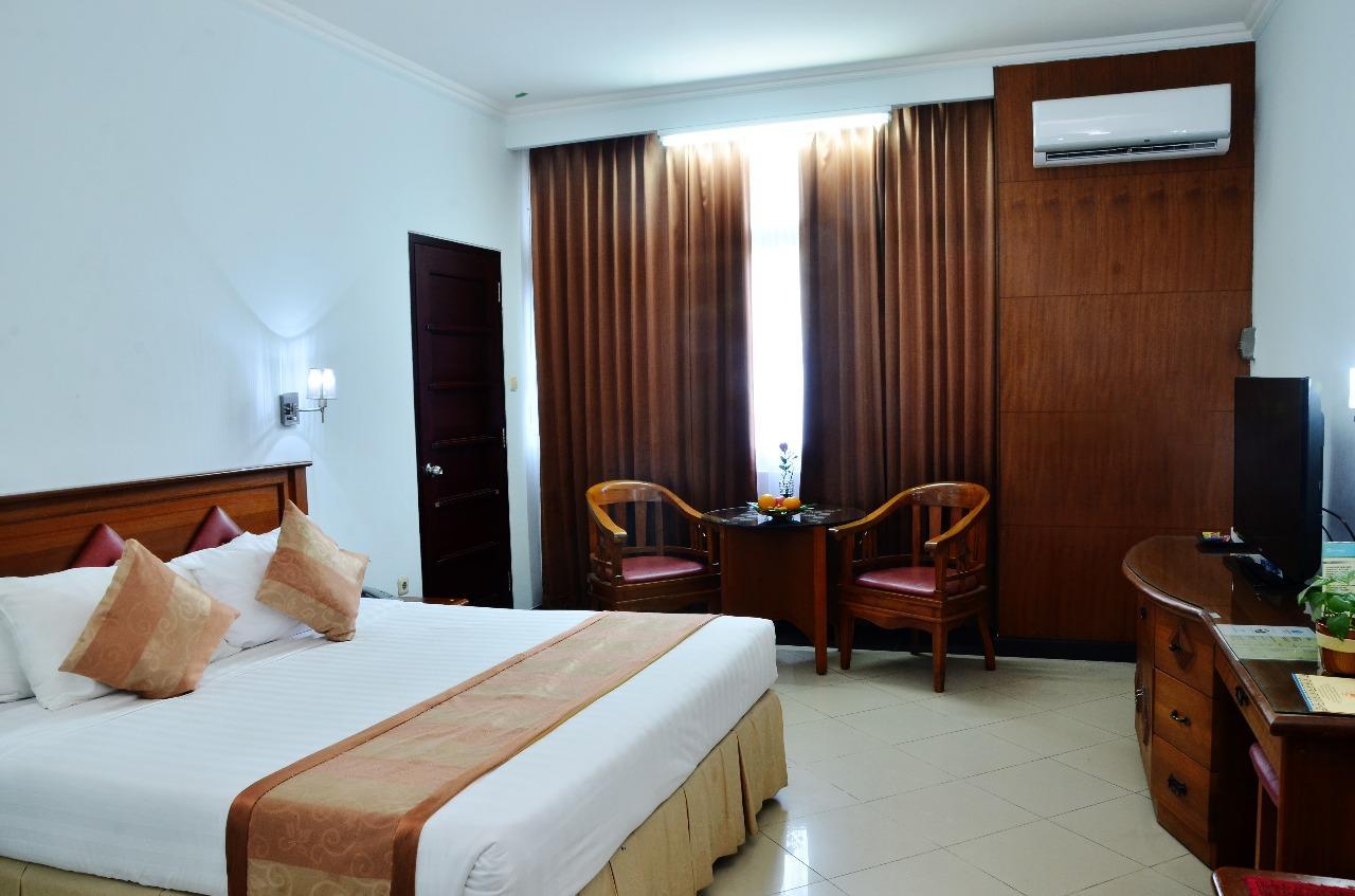 Hotel Tarakan Plaza Bagian luar foto