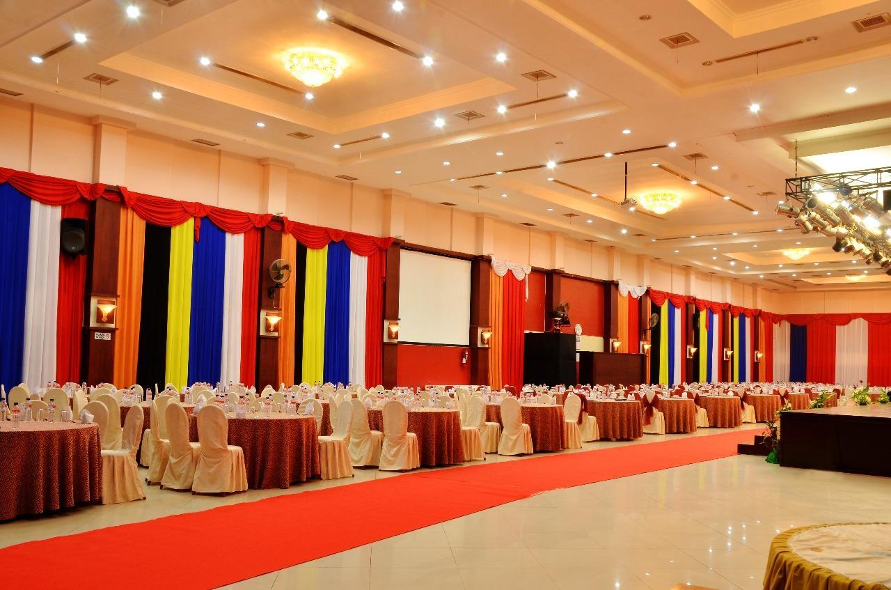 Hotel Tarakan Plaza Bagian luar foto